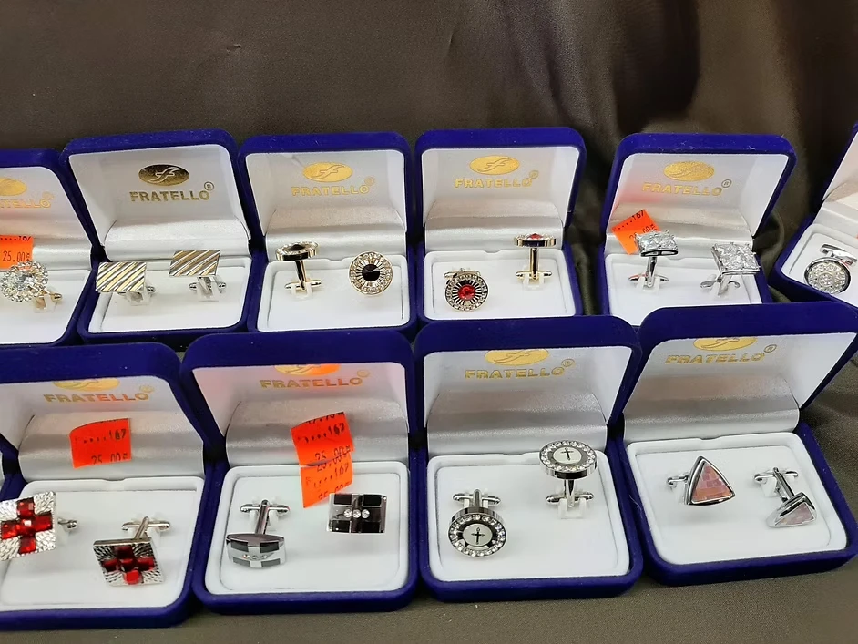 Fratello cufflinks grid display with various styles